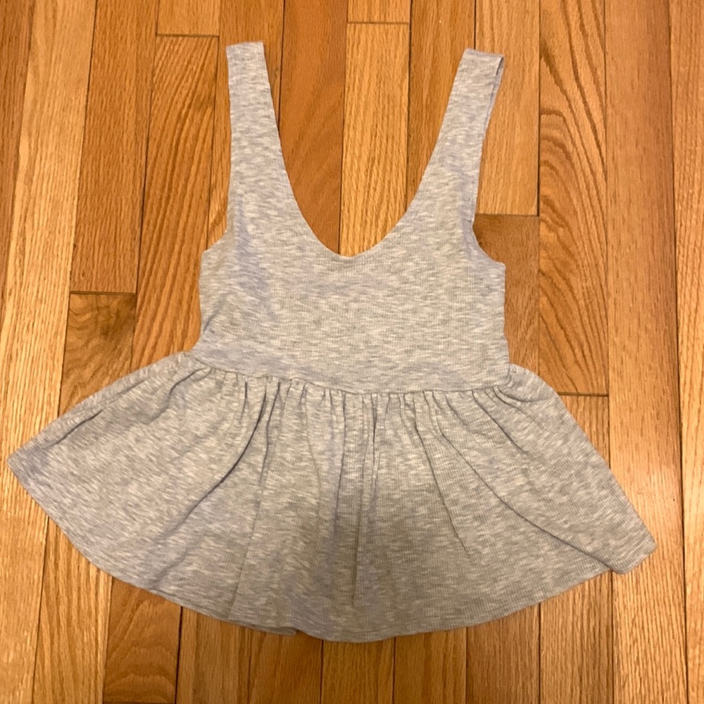Sweet yet simple light grey crop tank. NWOT Size XS